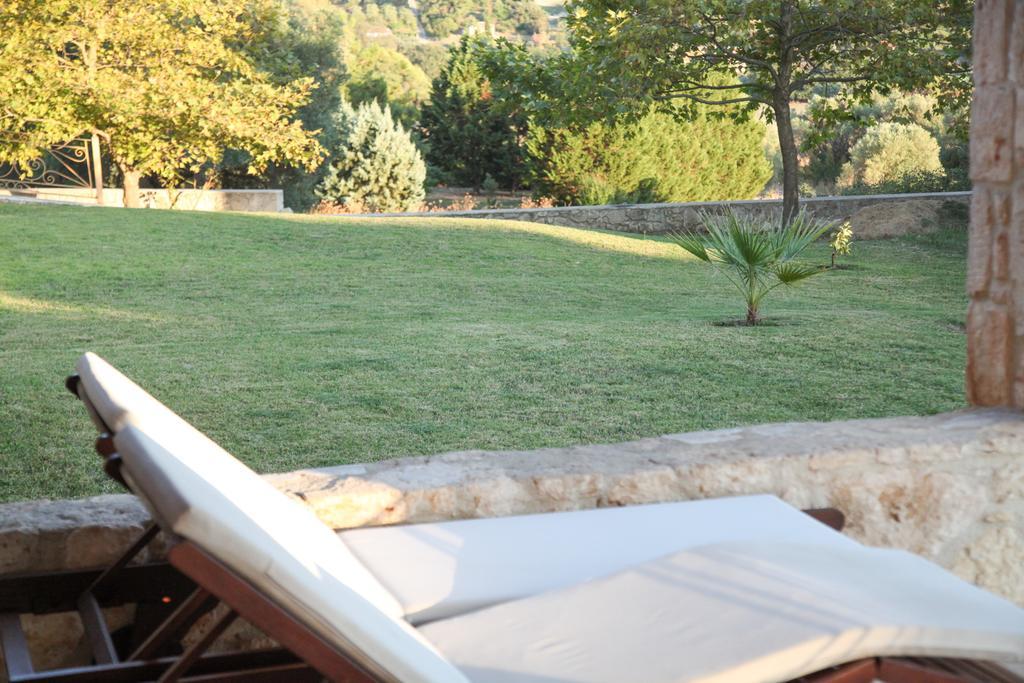Villa Jordan'S Stone House Siviri Esterno foto