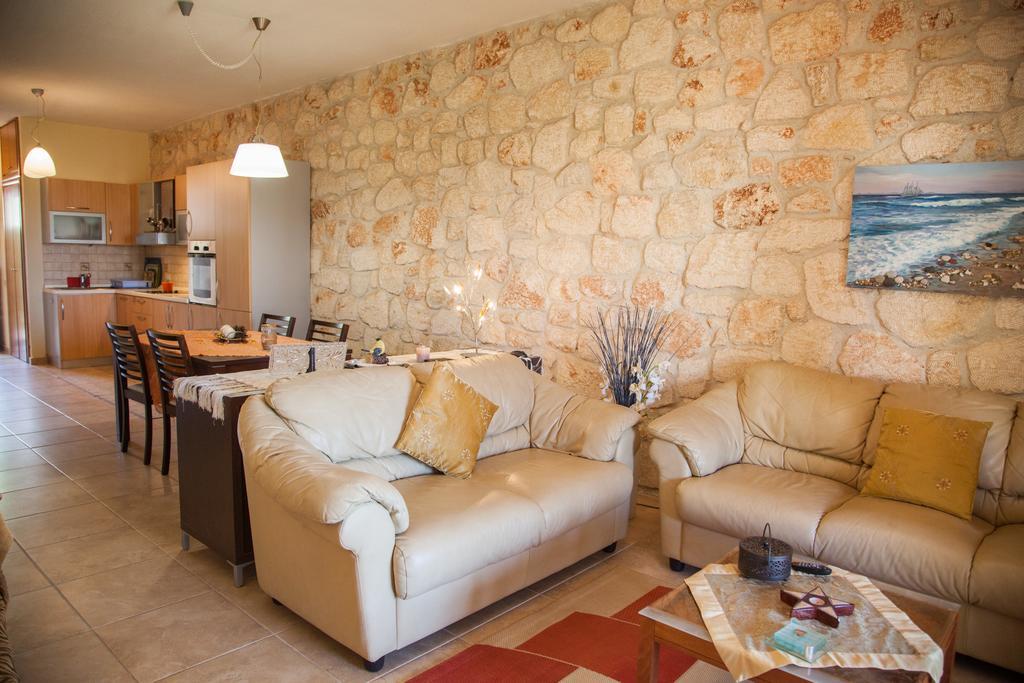 Villa Jordan'S Stone House Siviri Esterno foto